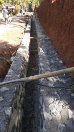 PEMBANGUNAN DRAINASE DAN TALUD PADUKUHAN TROSARI